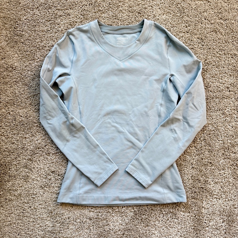 Arc'teryx RHO Crew Neck Long Sleeve in Light Blue XXS